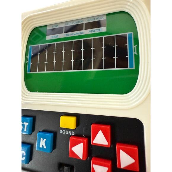 Retro Mattel Electronic Football Handheld Game 2014 Lights Sound TESTED WORKS - Picture 2 of 14